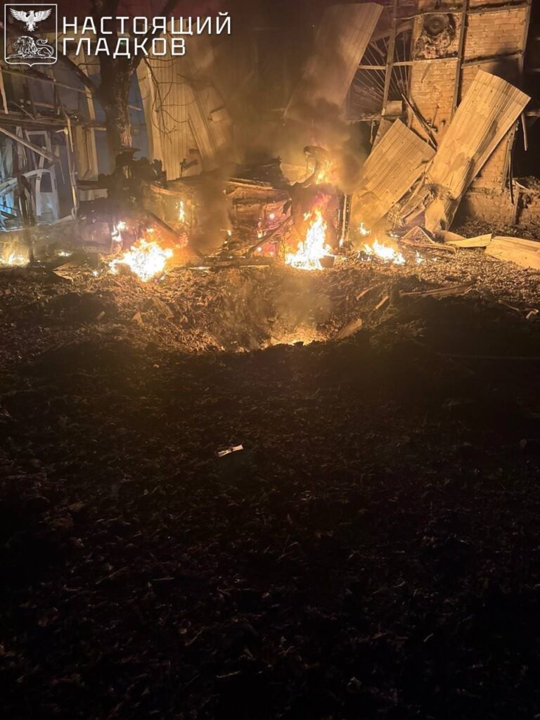 В результате ракетного удара, совершенного ВСУ, пострадали пять жителей Белгорода. Об этом сообщил губернатор региона Вячеслав Гладков.